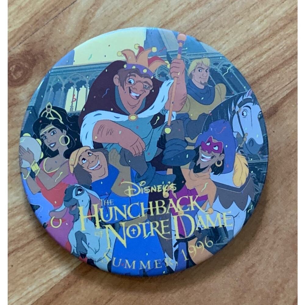 Vintage Disney's 1996 The Hunchback Notre Dame Pin